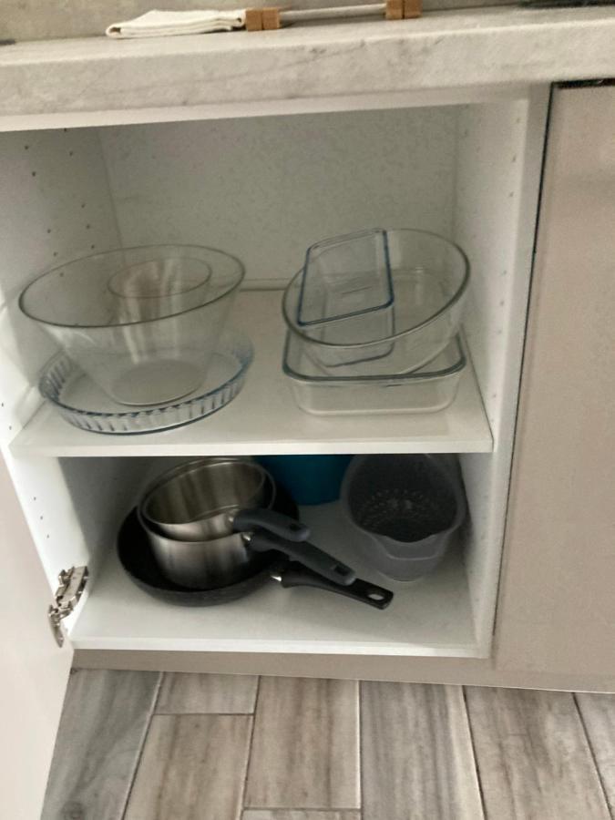 Studio Meuble Du Bourg Puymiclan Ngoại thất bức ảnh